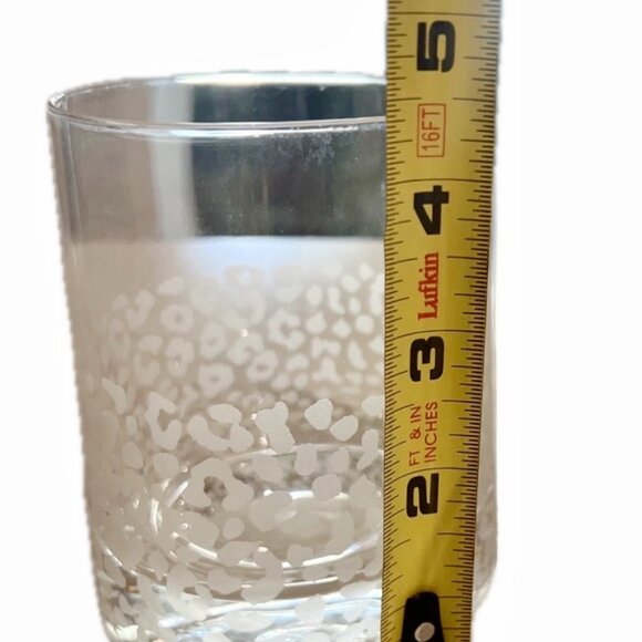 RARE Neiman Marcus Clear Etched Safari Leopard Double Old Fashion Glass Set of 2 - Picture 10 of 11